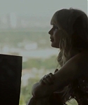 Behind_the_Scenes_Elle_Photoshoot_28December_201229__2830529.jpg