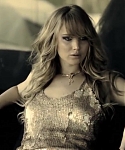 Behind_the_Scenes_Elle_Photoshoot_28December_201229__2835729.jpg
