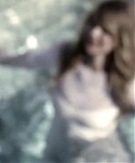 Behind_the_Scenes_Elle_Photoshoot_28December_201229__2856629.jpg