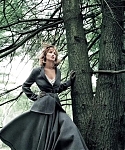 Behind_the_Scenes_with_Jennifer_Lawrence_on_Her_Cover_Shoot_-_Vogue_Diaries_164.jpg