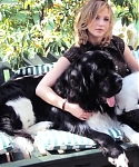 Behind_the_Scenes_with_Jennifer_Lawrence_on_Her_Cover_Shoot_-_Vogue_Diaries_176.jpg