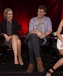 Catching_Fire_Unscripted_Interview_Moviefone__2833429~0.jpg