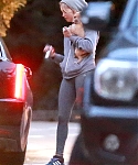 Filename=December_12_-_Arriving_at_Gabe_Polsky_s_home_in_Beverly_Hills_282729.jpg
Filesize=5114KiB
Dimensions=3456x5184
Date added=Dec 19, 2014 December_12_-_Arriving_at_Gabe_Polsky_s_home_in_Beverly_Hills_282729.jpg