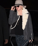 December_14_-_Arriving_at_her_hotel_in_New_York_28229.jpg