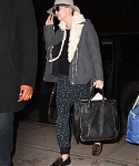 December_14_-_Arriving_at_her_hotel_in_New_York_28929.jpg