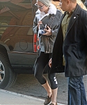 Filename=December_15_-_Returning_to_her_hotel_after_doing_some_work_out_at_the_gym_in_New_York_281829.jpg
Filesize=5639KiB
Dimensions=2400x3600
Date added=Dec 19, 2014 December_15_-_Returning_to_her_hotel_after_doing_some_work_out_at_the_gym_in_New_York_281829.jpg