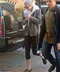 Filename=December_15_-_Returning_to_her_hotel_after_doing_some_work_out_at_the_gym_in_New_York_282529.jpg
Filesize=5670KiB
Dimensions=2400x3600
Date added=Dec 19, 2014 December_15_-_Returning_to_her_hotel_after_doing_some_work_out_at_the_gym_in_New_York_282529.jpg