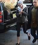 Filename=December_15_-_Returning_to_her_hotel_after_doing_some_work_out_at_the_gym_in_New_York_28429.jpg
Filesize=3972KiB
Dimensions=2262x3000
Date added=Dec 19, 2014 December_15_-_Returning_to_her_hotel_after_doing_some_work_out_at_the_gym_in_New_York_28429.jpg