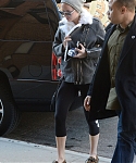 Filename=December_15_-_Returning_to_her_hotel_after_doing_some_work_out_at_the_gym_in_New_York_28729.jpg
Filesize=3223KiB
Dimensions=2040x3000
Date added=Dec 19, 2014 December_15_-_Returning_to_her_hotel_after_doing_some_work_out_at_the_gym_in_New_York_28729.jpg