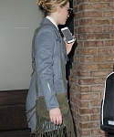December_16_-_Leaving_her_hotel_in_New_York_281229.jpg