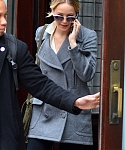 December_16_-_Leaving_her_hotel_in_New_York_28229.jpg