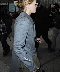 Filename=December_16_-_Returning_to_her_Tribeca_hotel_in_New_York_281529.jpg
Filesize=4000KiB
Dimensions=2100x3150
Date added=Dec 19, 2014 December_16_-_Returning_to_her_Tribeca_hotel_in_New_York_281529.jpg