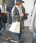 December_18_-_Arriving_at_JFK_Airport_28729.jpg