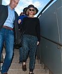 December_18_-_Leaving_LAX_Airport_2812329~0.jpg