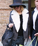 Filename=December_18_-_Leaving_the_Greenwich_hotel_in_New_York_28129.jpg
Filesize=5314KiB
Dimensions=2677x3600
Date added=Jan 19, 2015 December_18_-_Leaving_the_Greenwich_hotel_in_New_York_28129.jpg