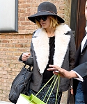 Filename=December_18_-_Leaving_the_Greenwich_hotel_in_New_York_283329.jpg
Filesize=4405KiB
Dimensions=2400x3000
Date added=Jan 19, 2015 December_18_-_Leaving_the_Greenwich_hotel_in_New_York_283329.jpg