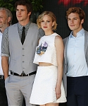 GROUP_May_17_-__Mockingjay_Part_1__photocall_at_Cannes_in_France_283629.jpg