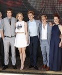 Filename=GROUP_May_17_-__Mockingjay_Part_1__photocall_at_Cannes_in_France_286929.jpg
Filesize=7566KiB
Dimensions=3600x2400
Date added=May 17, 2014 GROUP_May_17_-__Mockingjay_Part_1__photocall_at_Cannes_in_France_286929.jpg