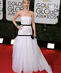 HQ_71st_Annual_Golden_Globe_Awards_-_Red_Carpet_2814029.jpg