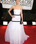 HQ_71st_Annual_Golden_Globe_Awards_-_Red_Carpet_286729.jpg