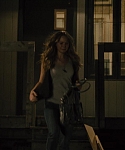 House_at_the_End_of_the_Street__28120029.jpg