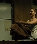 House_at_the_End_of_the_Street__28137029.jpg