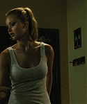 House_at_the_End_of_the_Street__28139329.jpg
