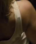 House_at_the_End_of_the_Street__28149729.jpg