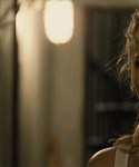 House_at_the_End_of_the_Street__28156229.jpg