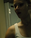 House_at_the_End_of_the_Street__28156929.jpg