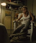 House_at_the_End_of_the_Street__28172429.jpg