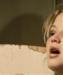 House_at_the_End_of_the_Street__28172629.jpg
