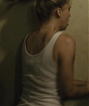 House_at_the_End_of_the_Street__28175429.jpg
