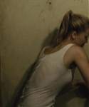 House_at_the_End_of_the_Street__28175529.jpg