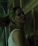 House_at_the_End_of_the_Street__28178829.jpg