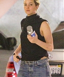 January_27_-_At_a_office_building_to_attend_a_doctor_s_appointment_in_Beverly_Hills_28329.jpg