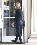 Filename=January_30_-__Out_and_about_in_Los_Angeles__28129.jpg
Filesize=1000KiB
Dimensions=2000x2454
Date added=Feb 10, 2015 January_30_-__Out_and_about_in_Los_Angeles__28129.jpg