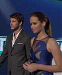 Liam_Hemsworth_and_Jennifer_Lawrence_Present_at_People_s_Choice_Awards_2012_035.jpg