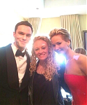 March_22C_2014_-_Jen_with_friends_before_the_oscars.png