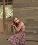 Marie_Claire_UK_28217129_5BBehind_the_Scenes5D.jpg