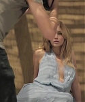 Marie_Claire_UK_28222229_5BBehind_the_Scenes5D.jpg