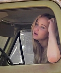 Marie_Claire_UK_28248029_5BBehind_the_Scenes5D.jpg