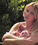 Marie_Claire_UK_28249729_5BBehind_the_Scenes5D.jpg