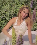 Marie_Claire_UK_28266129_5BBehind_the_Scenes5D.jpg