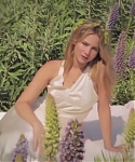 Marie_Claire_UK_28266429_5BBehind_the_Scenes5D.jpg