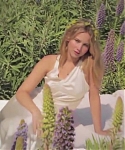 Marie_Claire_UK_28266729_5BBehind_the_Scenes5D.jpg