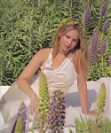 Marie_Claire_UK_28267029_5BBehind_the_Scenes5D.jpg