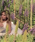 Marie_Claire_UK_28269429_5BBehind_the_Scenes5D.jpg