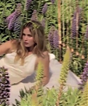 Marie_Claire_UK_28270029_5BBehind_the_Scenes5D.jpg