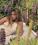 Marie_Claire_UK_28270129_5BBehind_the_Scenes5D.jpg